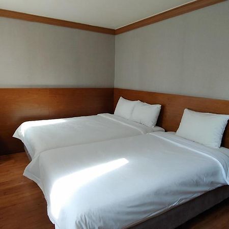 Dawn Beach Hotel Μπουσάν Εξωτερικό φωτογραφία