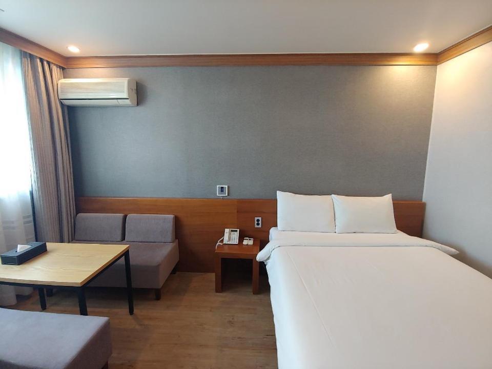 Dawn Beach Hotel Μπουσάν Εξωτερικό φωτογραφία